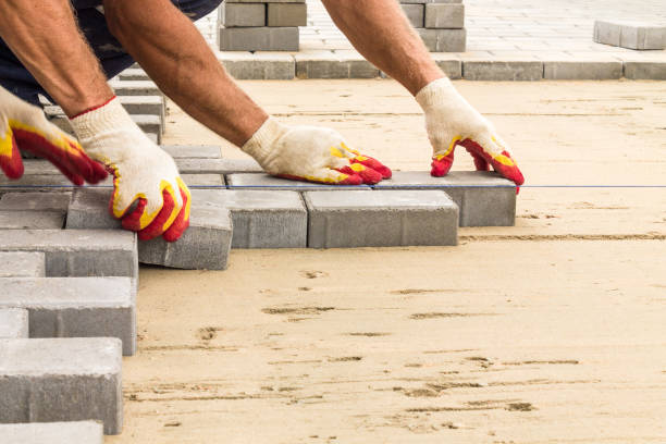 Best Driveway Pavers Contractor  in Haysville, KS